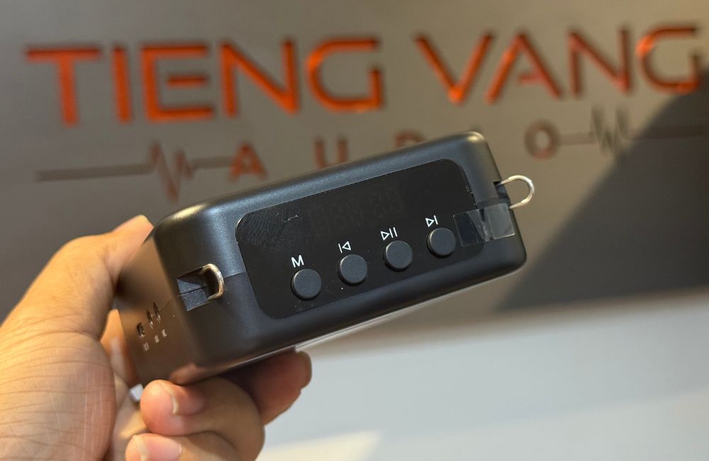 Máy trợ giảng Takstar E150W Máy trợ giảng Takstar E150W